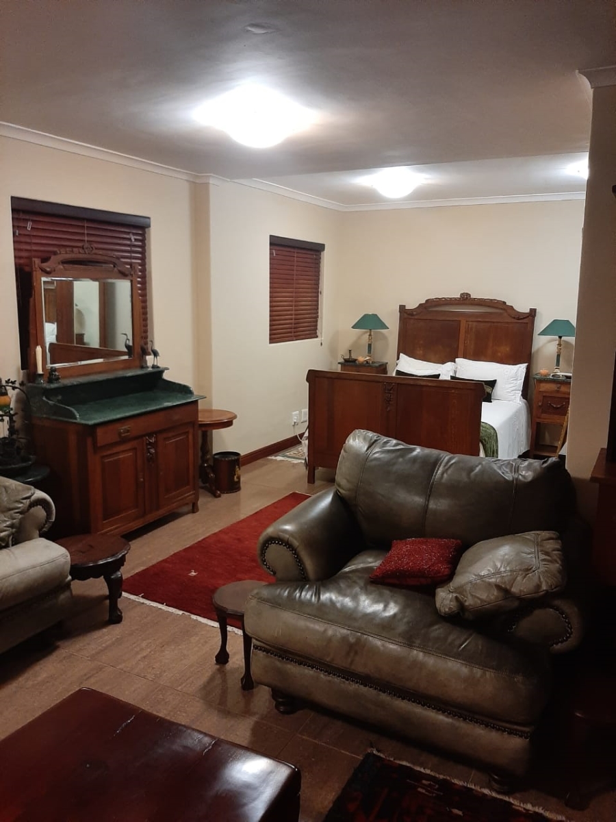 To Let 1 Bedroom Property for Rent in Fish Hoek Western Cape